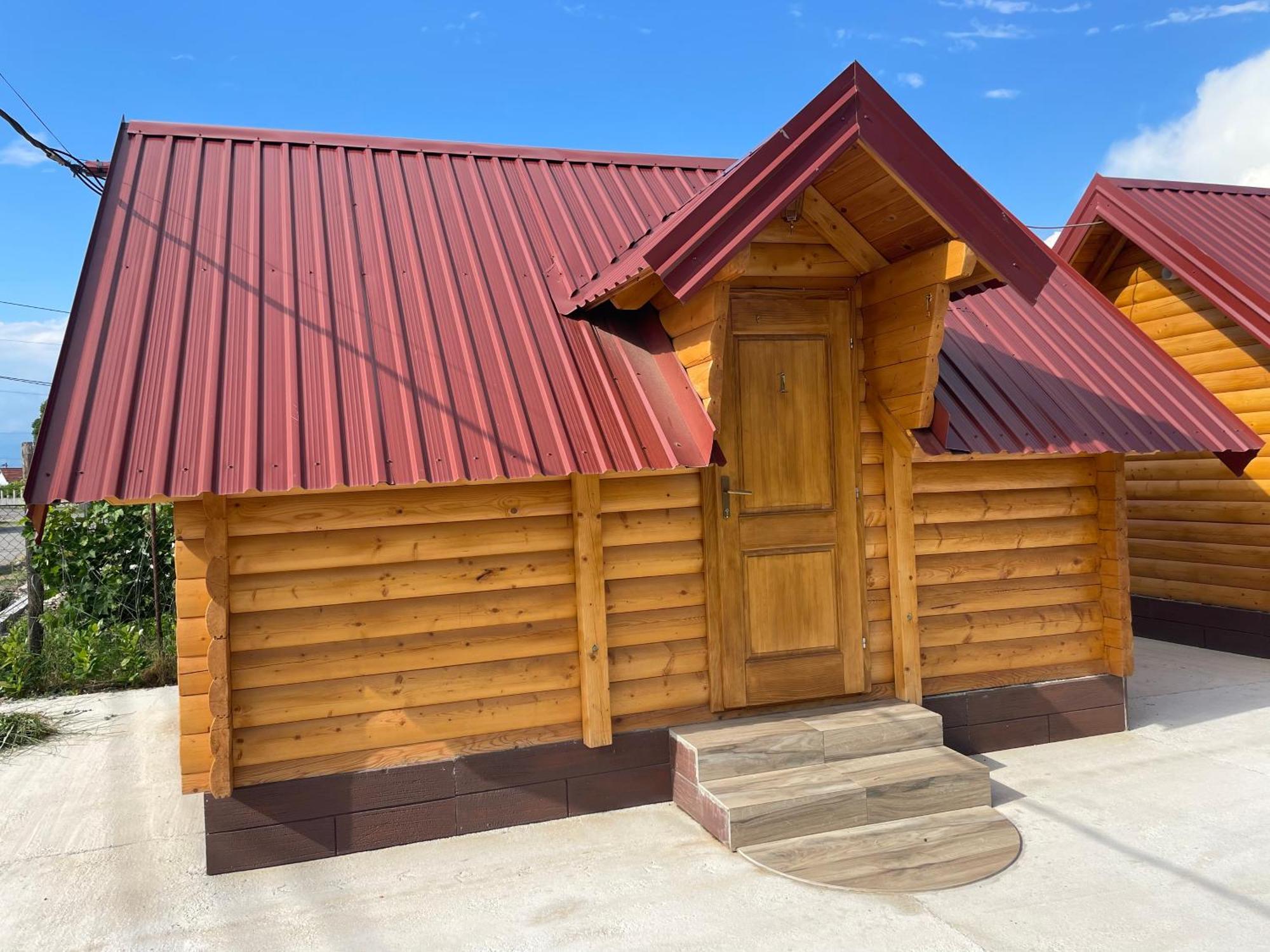 Cozy Bungallows Podgorica Ngoại thất bức ảnh
